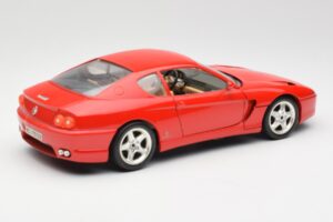 Ferrari 456 GT Rdeč Bburago 1:18 3036-M1 Kovina – slika 3 od 8