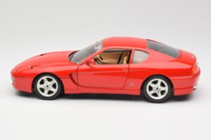 Ferrari 456 GT Rdeč Bburago 1:18 3036-M1 Kovina – slika 4 od 8