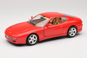 Ferrari 456 GT Rdeč Bburago 1:18 3046-R1 Kovina