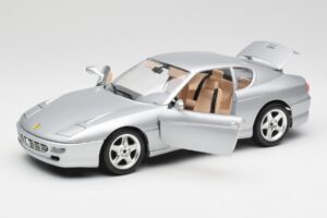 Ferrari 456 GT Srebrn Bburago 1:18 3036-M2 Kovina – slika 2 od 8