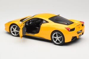 Ferrari 458 Italia Rumen Hot Wheels 1:18 P9894 Kovina – slika 5 od 8