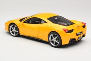 Ferrari 458 Italia Rumen Hot Wheels 1:18 P9894 Kovina – slika 7 od 8