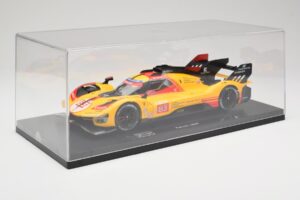 Ferrari 499P Hypercar AF Corse #83 R. Kubica / Y. Ye / R. Shwartzman 24 Hours of Le Mans 2024 Bburago 1:18 18-16313-83-VET Ko – slika 8 od 9