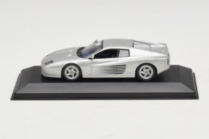 Ferrari 512 M Srebrna Minichamps 1:43 430074120 Kovina