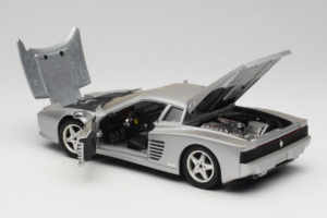 Ferrari 512 TR Srebrn Mira 1:18 6178-B1 Kovina – slika 5 od 8
