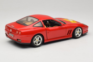 Ferrari 550 Maranello 22 Jahre Ferrari Model Club Rdeč Bburago 1:18 3064-P2 Kovina – slika 3 od 8