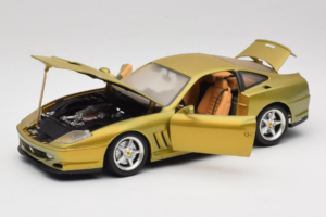 Ferrari 550 Maranello Gold Metallic Braccio & Gotz Bburago 1:18 3044-G1 Kovina – slika 2 od 8