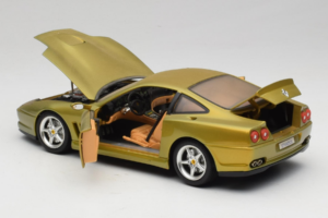 Ferrari 550 Maranello Gold Metallic Braccio & Gotz Bburago 1:18 3044-G1 Kovina – slika 5 od 8