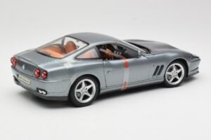 Ferrari 550 Maranello Siv Metallic Maisto 1:18 4839 Kovina – slika 2 od 6