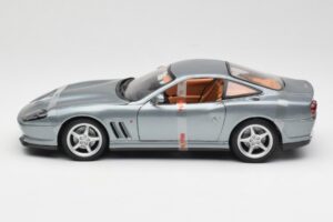 Ferrari 550 Maranello Siv Metallic Maisto 1:18 4839 Kovina – slika 3 od 6