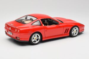 Ferrari 550 Maranello Rdeč Bburago 1:18 3064 Kovina – slika 3 od 8