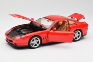Ferrari 550 Maranello Rdeč Maisto 1:18 31839 Kovina – slika 2 od 8