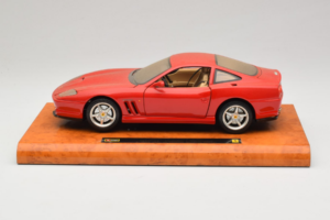Ferrari 550 Maranello Technik Museum Speyer Edition Bburago 1:18 B001 Kovina – slika 4 od 8