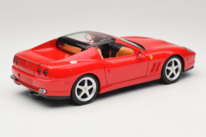 Ferrari 575M Superamerica Rdeč Hot Wheels 1:18 J2858 Kovina – slika 3 od 8