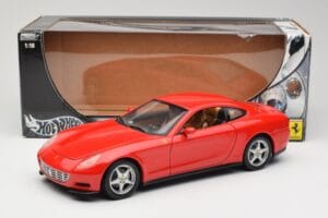 Ferrari 612 Scaglietti Rosso Corsa Hot Wheels 1:18 B6047 Kovina – slika 8 od 8