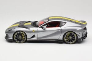 Ferrari 812 Competizione Grigio Coburn Bburago 1:18 18-01647 Kovina – slika 4 od 8