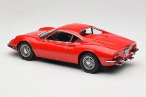 Ferrari Dino 246 GT Rdeč Norev 1:18 187800 Kovina – slika 4 od 6