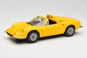 Ferrari Dino 246 GTS Rumen Hot Wheels 1:18 23920 Kovina