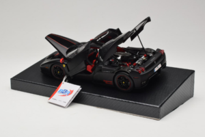 Ferrari Enzo Matt Black Omejena Izdaja BBR 1:18 HE180029 Kovina – slika 6 od 9