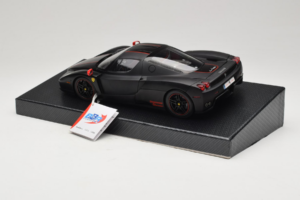 Ferrari Enzo Matt Black Omejena Izdaja BBR 1:18 HE180029 Kovina – slika 7 od 9