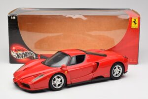 Ferrari Enzo Rdeč Hot Wheels 1:18 56293 Kovina – slika 8 od 8