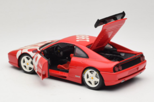 Ferrari F355 Berlinetta Rdeč z belimi kolesi UT Models 1:18 180074020-P2 Kovina – slika 5 od 8