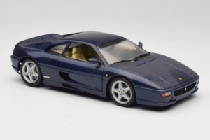 Ferrari F355 Berlinetta Moder Metalik UT Models 1:18 180074020-B1 Kovina – slika 6 od 8