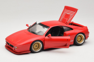 Ferrari F355 Berlinetta Rdeč Z Zlatimi Naročniškimi Platišči UT Models 1:18 180074020-P5 Kovina – slika 2 od 8