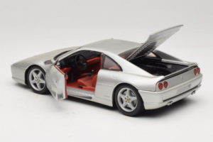 Ferrari F355 Berlinetta Srebrna UT Models 1:18 180074020-S1 Kovina – slika 5 od 8
