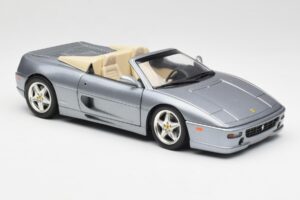 Ferrari F355 Spider Srebrn Hot Wheels 1:18 23907-M1 Kovina – slika 6 od 8