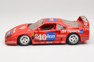 Ferrari F40 #40 J-P. Jabouille / O. Grouillard Art Sports 1987 Bburago 1:18 3332-A1 Kovina – slika 4 od 8