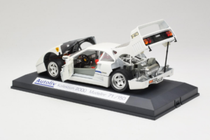 Ferrari F40 Autoliv Bel Omejena Izdaja 150 kos Exclusive Cars 1:18 EC001 Kovina – slika 5 od 9