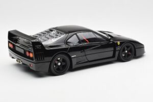 Ferrari F40 Črn Kyosho 1:18 08416BK Kovina – slika 4 od 10