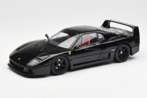 Ferrari F40 Črn Kyosho 1:18 08416BK Kovina