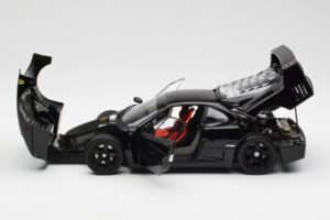 Ferrari F40 Črn Kyosho 1:18 08416BK Kovina – slika 5 od 10