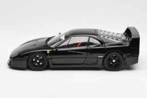 Ferrari F40 Črn Kyosho 1:18 08416BK Kovina – slika 6 od 10