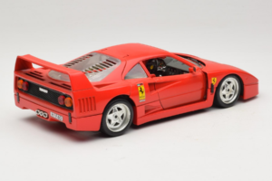 Ferrari F40 Club Deutschland Rdeč Bburago 1:18 3032-L3 Kovina – slika 3 od 8