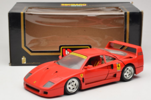 Ferrari F40 Club Deutschland Rdeč Bburago 1:18 3032-L3 Kovina – slika 8 od 8