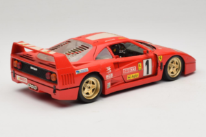 Ferrari F40 Evoluzione #1 Pirelli Rdeč 1992 Bburago 1:18 3042-P1 Kovina – slika 3 od 8