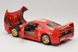 Ferrari F40 Evoluzione #1 Pirelli Rdeč 1992 Bburago 1:18 3042-P1 Kovina – slika 5 od 8