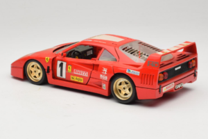 Ferrari F40 Evoluzione #1 Pirelli Rdeč 1992 Bburago 1:18 3042-P1 Kovina – slika 7 od 8