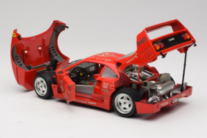 Ferrari F40 Evoluzione FC Nürnberg Special Edition Rdeč Bburago 1:18 3042-FCN Kovina – slika 5 od 8