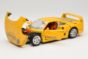 Ferrari F40 Interconti Car HiFi Rumen Bburago 1:18 3032-I1 Kovina – slika 2 od 8