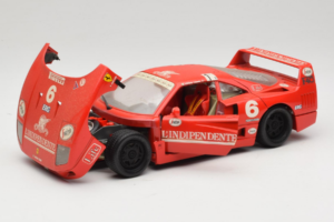 Ferrari F40 #6 V. Colombo L'Indipendente Rdeč 1987 Bburago 1:18 3032-L1 Kovina – slika 2 od 8