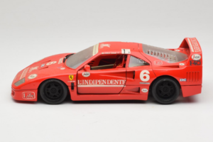Ferrari F40 #6 V. Colombo L'Indipendente Rdeč 1987 Bburago 1:18 3032-L1 Kovina – slika 4 od 8
