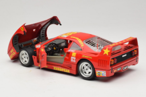 Ferrari F40 LM #86 Ch. Pozzi IMSA 24 Hours of Le Mans 1985 Rdeč Bburago 1:18 3332-P6 Kovina – slika 5 od 8