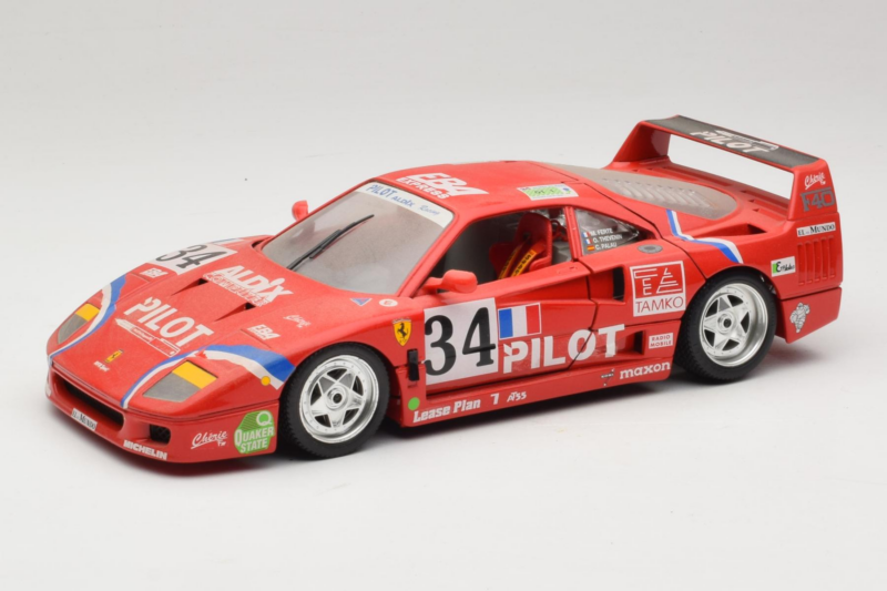 Ferrari F40 LM Pilot #34 Ferte / Thavenin / Palau 24 Hours of Le Mans 1995 Rdeč Bburago 1:18 3032-P3 Kovina