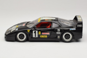 Ferrari F40 Pirelli Agip #1 Črn Bburago 1:18 3332-B1 Kovina – slika 4 od 8