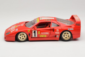 Ferrari F40 Pirelli Agip #1 Ferrari Club Italia Rdeč Bburago 1:18 3032-P2 Kovina – slika 4 od 8