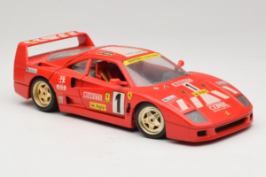 Ferrari F40 Pirelli Agip #1 Ferrari Club Italia Rdeč Bburago 1:18 3032-P2 Kovina – slika 6 od 8